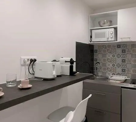 Simon Apartments Apartman Cannes