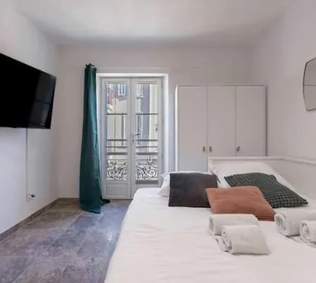 Simon Apartments Cannes