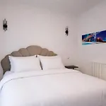 Simon